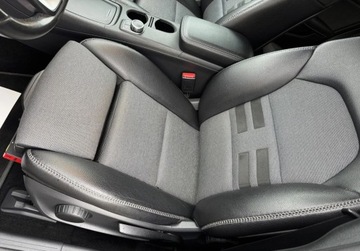 Mercedes GLA I Off-roader 1.6 200 156KM 2016 Mercedes-Benz GLA POLSKI SALON 1.6 benz PISEMNA GWARANCJA w cenie Transp, zdjęcie 29