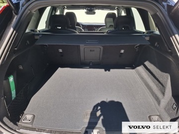 Volvo XC60 II 2025 Volvo XC 60 XC60 T6 Plug-In Hybrid AWD Plus Black, zdjęcie 29