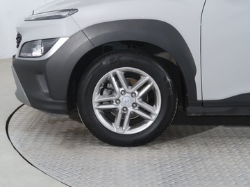 Hyundai Kona I Crossover Facelifting 1.0 T-GDI 120KM 2021 Hyundai Kona 1.0 T-GDI, Salon Polska, zdjęcie 12