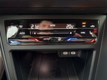 Volkswagen Taigo 1.5 TSI 150KM 2024 Volkswagen Taigo TSI 150KM R-Line SideAssist AppConet DSG ACC Kamera, zdjęcie 23