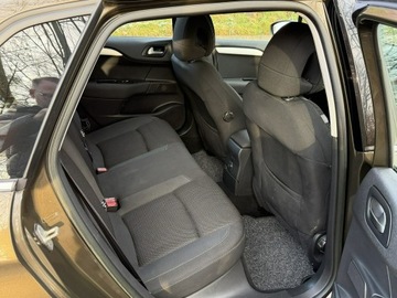 Citroen C4 II Hatchback 5d 1.6 e-HDi 114KM 2013 Citroen C4 1.6 e-HDI 115KM Automat Bezwypadkowy, zdjęcie 6