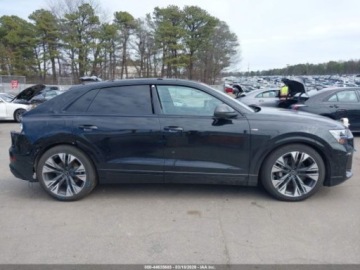 Audi Q8 2025 Audi Q8 Premium Plus 55 Tfsi Quattro 2025 3.0 Benzyna 335KM, zdjęcie 6
