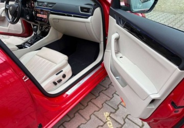 Skoda Superb III Liftback Facelifting 2.0 TSI 190KM 2019 Skoda Superb Skoda Superb 2.0 TSI LampK DSG 2.0 Benzyna 190KM, zdjęcie 28