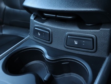 Renault Kadjar Crossover 1.2 Energy TCe 130KM 2016 Renault Kadjar 1.2 TCe, Salon Polska, zdjęcie 17