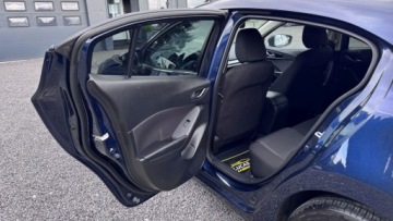 Mazda 3 III Hatchback  2.0 SKYACTIV-G  165KM 2014 Mazda 3 Udokumnetowany przebieg GWARANCJA 2.0 Benzyna 165KM, zdjęcie 22
