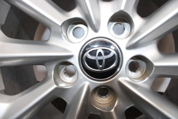 KOLA RÁFKY PNEUMATIKY R16 ET40 5X114,3 COROLLA E21