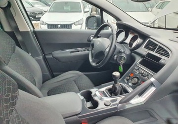 Peugeot 3008 I Crossover 1.6 VTI 120KM 2015 Peugeot 3008 Panorama Nawigacja GetHelp 1.6 Benzyna 120KM, zdjęcie 9