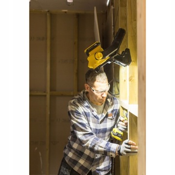 ФАРА STANLEY ФАРА LED 18V FMCL001B