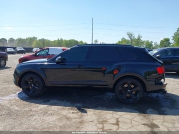 Bentley Bentayga 2017 Bentley Bentayga W12 First Edition 2017 6.0 Benzyna 600KM, zdjęcie 1