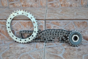 Napęd Łańcuch Zębatki Triumph ST 1050 Sprint