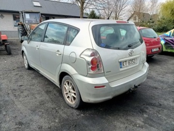 Toyota Corolla Verso E120 2.0 D-4D 116KM 2005 Toyota Corolla Verso 2.0 D-4D 115km 05r 7os, zdjęcie 2