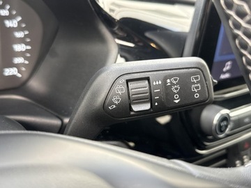 Ford Fiesta VIII Hatchback 5d 1.0 Eco Boost 100KM 2021 Ford Fiesta 1.0 EcoBoost Titanium ASS Mk8 (2017-), zdjęcie 20