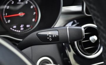 Mercedes Klasa C W205 Limuzyna 180 156KM 2017 Mercedes-Benz Klasa C 180 CGI Avangarde Automat Benzyna 1.6 Benzyna 156KM, zdjęcie 29