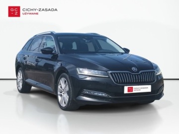 Skoda Superb III Kombi Facelifting 2.0 TDI SCR 200KM 2021 Skoda Superb Superb Combi Style 2.0 TDI 200 KM DSG Matrix Pano Webas Hak, zdjęcie 6