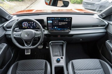 Volkswagen T-Roc I SUV Facelifting 1.5 TSI ACT 150KM 2026 Volkswagen T-Roc R-Line 1.5 eTSI 150 KM DSG, zdjęcie 17