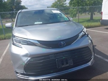Toyota Sienna III 2023 Toyota Sienna 2023r., 2.5L 2.5 Benzyna 189KM, zdjęcie 6