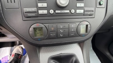 Ford C-MAX I 1.6 TDCi 109KM 2004 Ford C-MAX Raty 1.6 tdci Klimatronic dwustrefowy 2X PDC 166tys km Salon P, zdjęcie 38