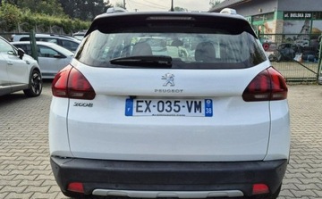 Peugeot 2008 I SUV Facelifting 1.2 PureTech 110KM 2018 Peugeot 2008 1.2 110KM Lifting Klimatronic Tempomat Nawigacja 1.2 Benzyna, zdjęcie 7