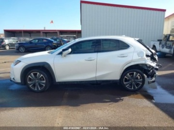 Lexus UX 2022 Lexus UX 2022r., 2.0L 2.0 Benzyna 169KM, zdjęcie 5