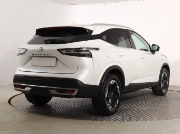 Nissan Qashqai III Crossover Facelifting 1.3 DIG-T MHEV 158KM 2025 Nissan Qashqai 1.3 DIG-T MHEV, 1. Właściciel, zdjęcie 4