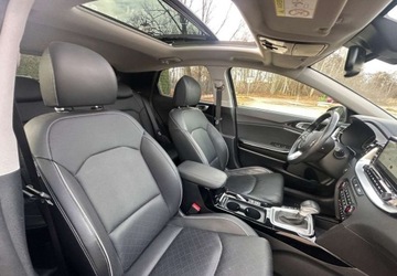 Kia XCeed PHEV 1.6 GDi Plug-in Hybrid 141KM 2021 Kia XCeed Kia XCeed 1.6 GDI DCT6 OPF Platinum Edition 1.6 Hybryda Plug-in, zdjęcie 35