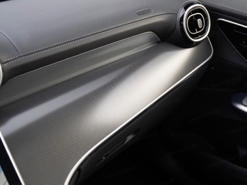 Mercedes GLC C254/X254 Coupe 2.0 220d 197KM 2025 MERCEDES-BENZ GLC 220 d 4-Matic AMG Line 2.0 (197KM) 2025, zdjęcie 9