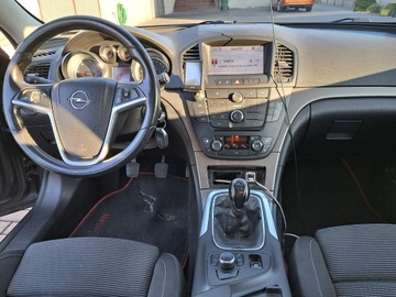 Opel Insignia I Sports Tourer 2.0 CDTI ECOTEC 160KM 2010 Opel Insignia 2.0 cdti 160KM zadbany, garażowany, zdjęcie 6