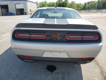 Dodge Challenger III 2023 Dodge Challenger SXT 2023 3.6l 3.6 Benzyna 303KM, zdjęcie 2