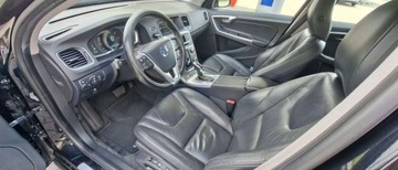 Volvo V60 I 2013 Volvo V60 Volvo V60 D6 AWD Plug-in Hybrid Summum 2.4 Hybryda Plug-in 220KM, zdjęcie 6