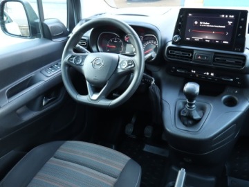 Opel Combo E Kombivan 1.5 Diesel 131KM 2018 Opel Combo 1.5 CDTI, Salon Polska, Navi, Klima, zdjęcie 6