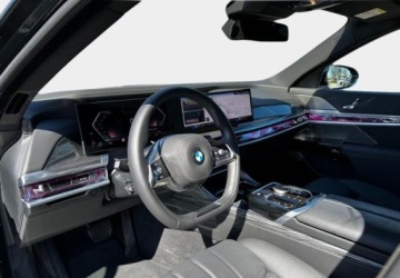 BMW Seria 7 G70 Sedan 3.0 40d 299KM 2025 BMW Seria 7 740d xDrive Limousine Gwarancja BPS FV23 Dealer BMW Bonkows, zdjęcie 10