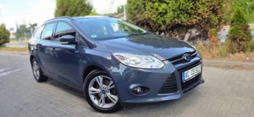 Ford Focus III Kombi Facelifting 1.0 EcoBoost 125KM 2014 Ford Focus 1,0 Benzyna 125KM Aso Super Stan Import Raty Oplaty Benzyna, zdjęcie 17
