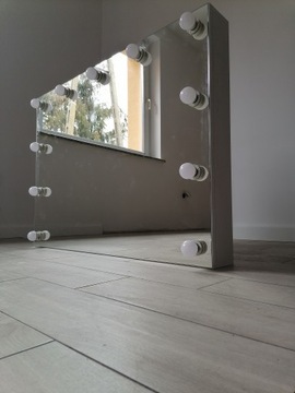 Зеркало для макияжа 100х75 со светодиодом