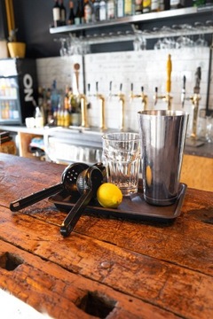 КУХОННЫЙ ПОДДОН УНИВЕРСАЛЬНЫЙ ПОДДОН 25x18 СМ РОЗОВЫЙ ПОЛКА ДЛЯ ЕДЫ