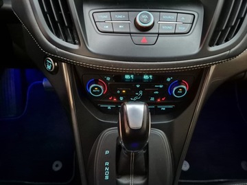 Ford Kuga II SUV Facelifting 2.0 TDCi 180KM 2018 Ford Kuga 2.0 TDCi Vignale, zdjęcie 33