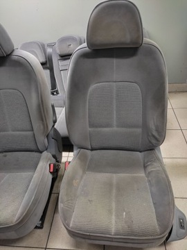 PEUGEOT 407 SW КОМПЛЕКТ ПЕРЕДНИХ ЗАДНИХ СИДЕНИЙ С ЭЛЕКТРОПРИВОДОМ