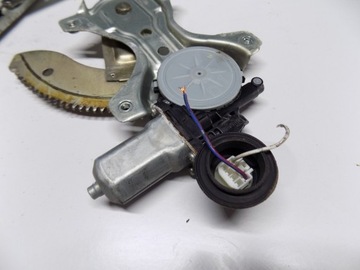 DAIHATSU TERIOS II 06-09 ZVEDÁK OKNO PRAVÝ PŘEDNÍ