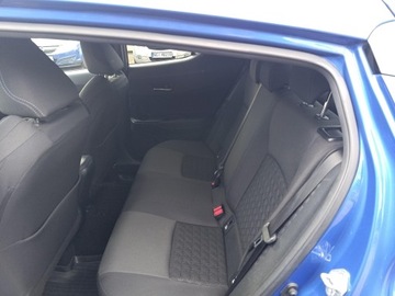 Toyota C-HR I Crossover 1.8 Hybrid 122KM 2019 Toyota C-HR 1.8 Hybrid Style Toyota C-HR 1.8 Hybri, zdjęcie 12