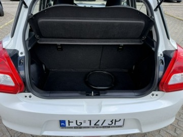 Suzuki Swift VI Hatchback 1.2 DualJet 90KM 2017 Suzuki Swift 1,2 benzyna 90KM, zdjęcie 12