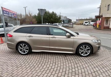 Ford Mondeo V Kombi 2.0 TDCi 150KM 2019 Ford Mondeo 2.0Tdci 150PS ST-line Full led Extra stan 2.0 Diesel 150KM, zdjęcie 23