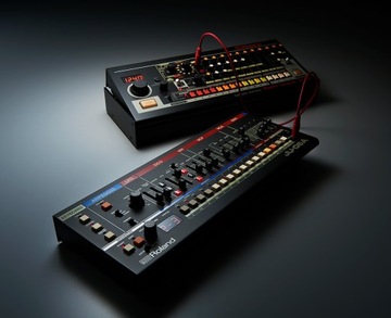 ROLAND JU-06A Бутик-модуль НОВЫЙ, доставка в течение 24 часов