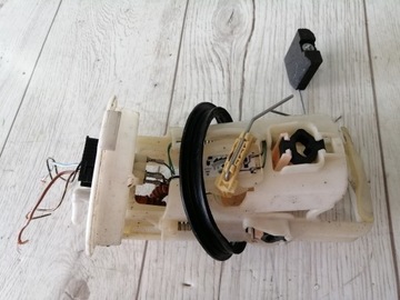 BMW E46 316 TI SENZOR ÚROVNI PALIVA PUMPIČKA ČERPADLO