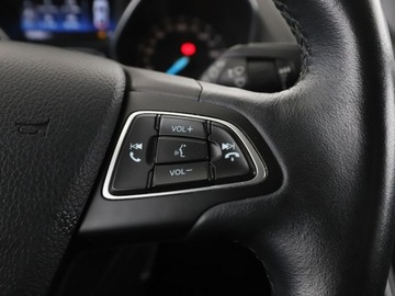 Ford Kuga II SUV Facelifting 1.5 EcoBoost 150KM 2018 Ford Kuga navi klima auto grzane fotele grzana, zdjęcie 29