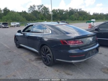 Volkswagen Arteon 2020 Volkswagen Arteon R-Line, 2020r., 2.0L 2.0 Benzyna 268KM, zdjęcie 3