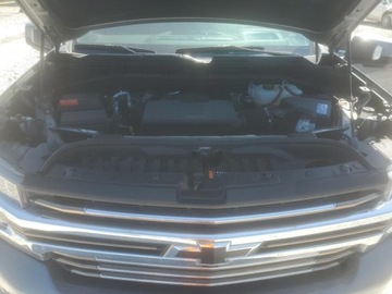 Chevrolet Silverado II 2021 Chevrolet Silverado K1500 High Country 2021 6.2l 6.2 Benzyna 420KM, zdjęcie 6