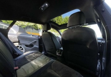 Volkswagen Arteon Fastback 2.0 TDI 240KM 2018 Volkswagen Arteon 2.0 TDI DSG 240 KM bezwypadkowy R-line navi vitrtual, zdjęcie 16