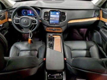 Volvo XC90 II 2023 Volvo XC 90 Plus 2023 2.0 Benzyna 295KM, zdjęcie 8