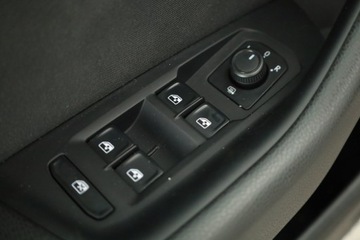 Volkswagen Passat B8 Variant 2.0 TDI BlueMotion SCR 150KM 2019 VW Passat 2.0 TDI, Salon Polska, 1. Właściciel, zdjęcie 18