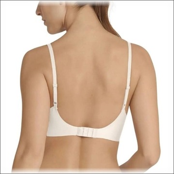 SLOGGI by TRIUMPH ZERO FEEL WAVY BRALETTE 40 ( L )