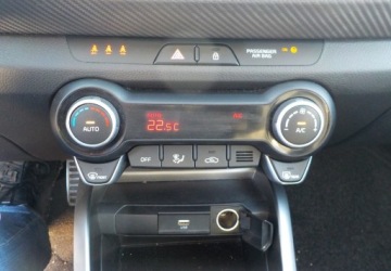 Kia Stonic I Crossover Facelifting 1.0 T-GDI MHEV  120KM 2023 Kia Stonic GT-Line Benzyna 120KM, zdjęcie 36